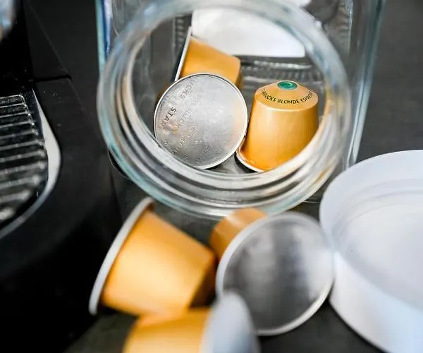 House & Free Heart *